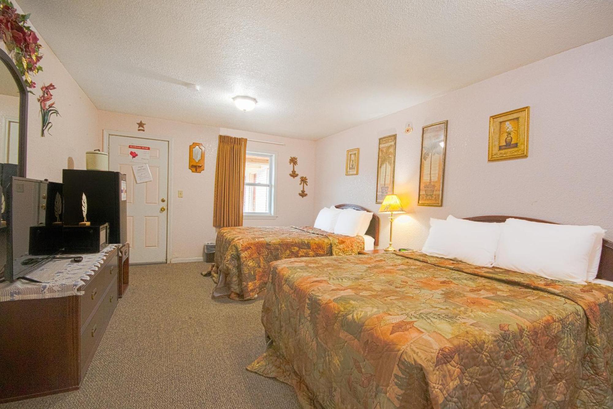 Sunflower Motel Hiawatha By Oyo Exteriör bild